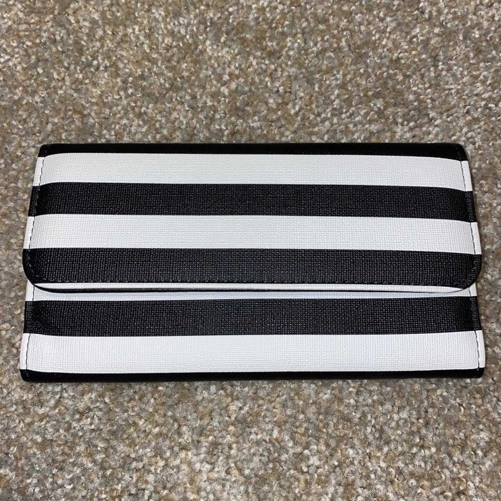 🐛Adorable Slim striped wallet! - Picture 3 of 4